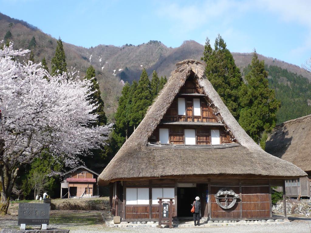 Gokayama Onsen Akaokan Nanto Exterior photo