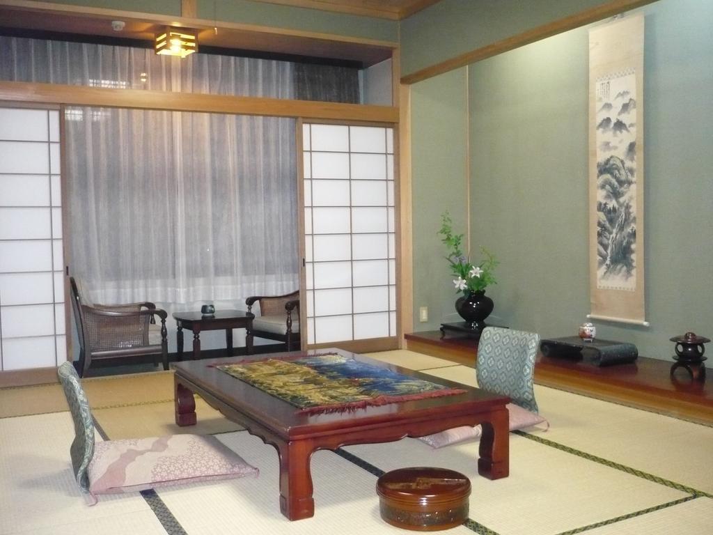 Gokayama Onsen Akaokan Nanto Exterior photo
