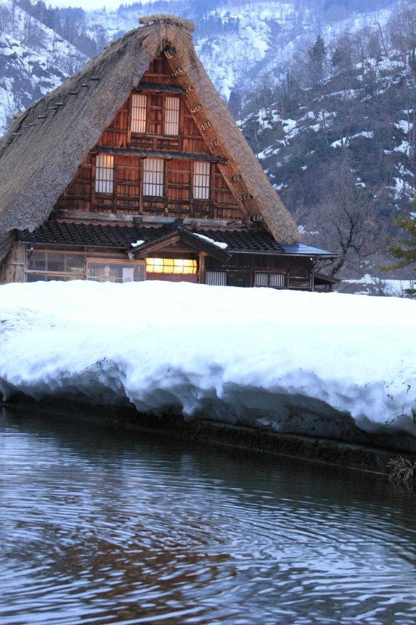 Gokayama Onsen Akaokan Nanto Exterior photo