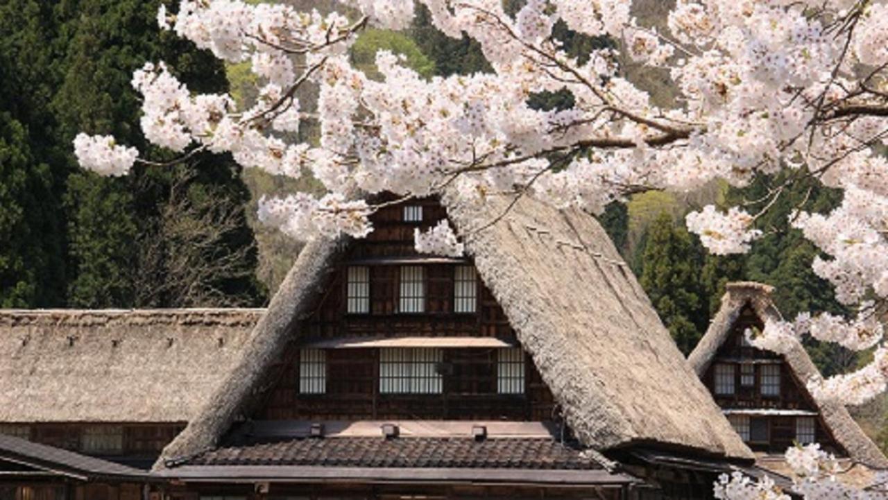 Gokayama Onsen Akaokan Nanto Exterior photo